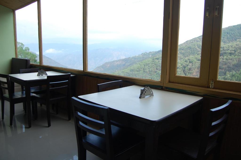 Natureraga Fernhill Resort Chail Dış mekan fotoğraf