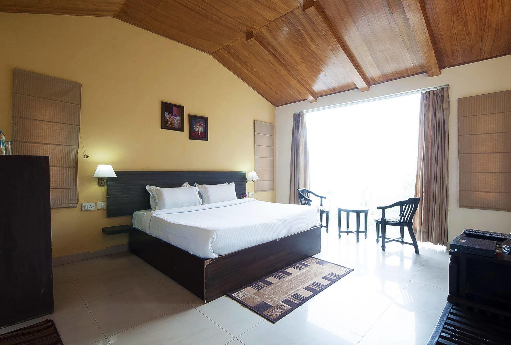 Natureraga Fernhill Resort Chail Dış mekan fotoğraf
